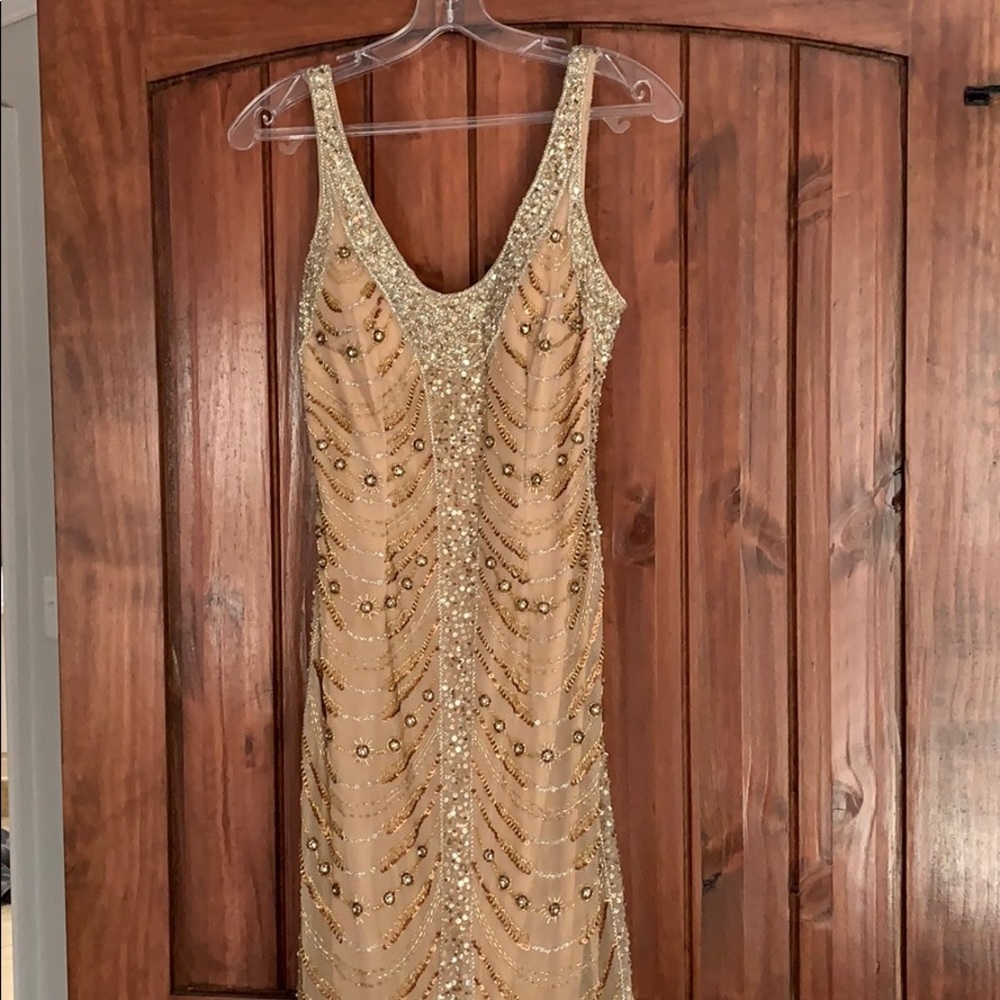 Prom—Gold Jovani size 4